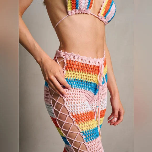 Two piece 💕bikini cover up beach time baby ⛱️ - Picture 1 of 7